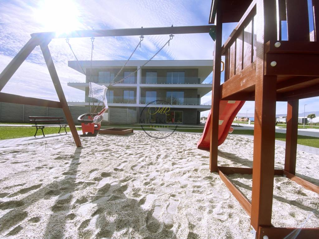 Dvojizbový byt s terasou 11,59 m2 v meste Galanta - 13