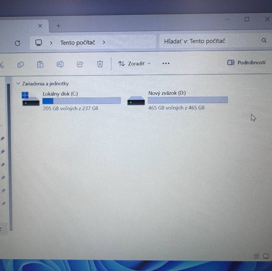 Notebook 14" HP.AMD PRO A10-8730B 4x2,40GHz.8gb ram.256gSSD - 13