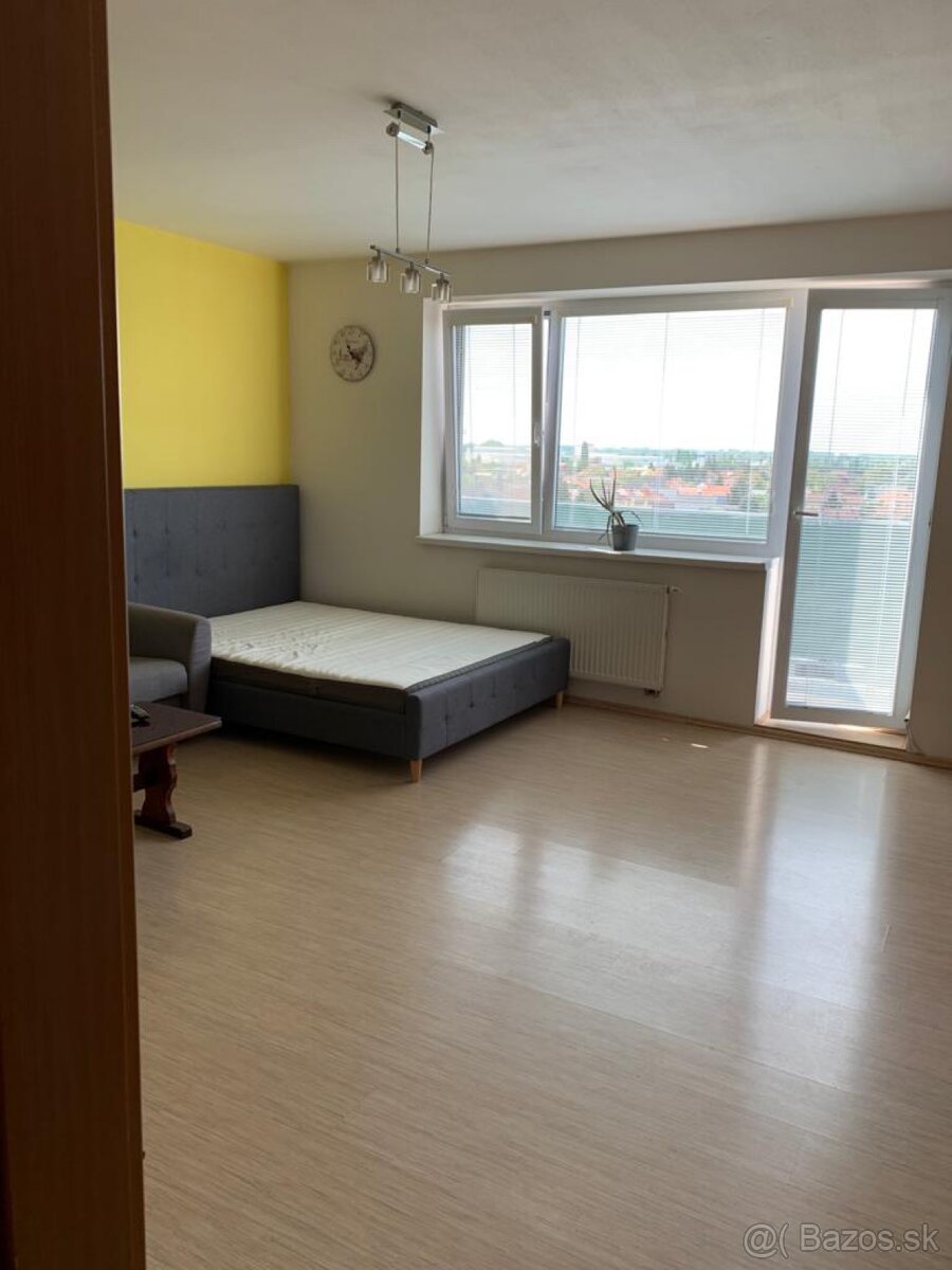 1-izbový byt prenajom Lichnerova ulica - 13