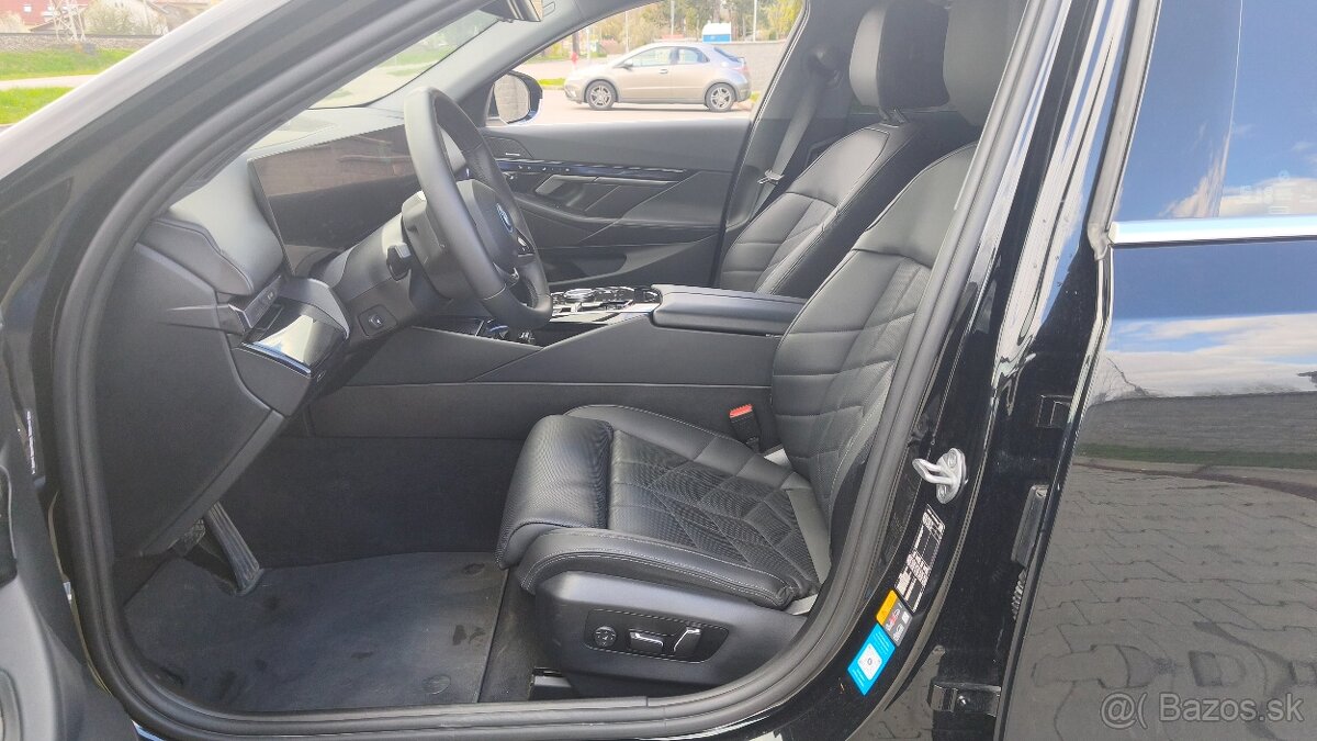 BMW I5 eDrive40 - 13