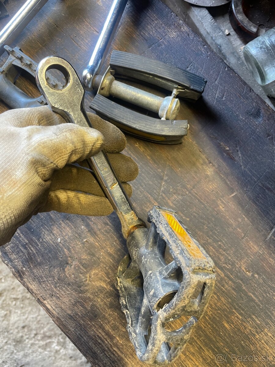 Kluky pedale Babetta 210 207 - 13