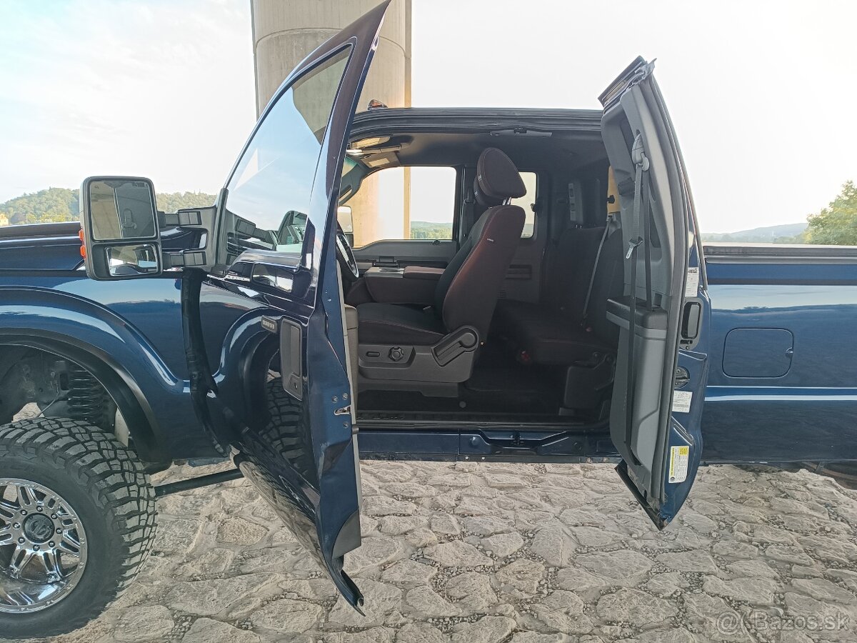 Ford F-250 XLT 6.2 Super Duty2011 ///MONSTER TRUCK/// - 13