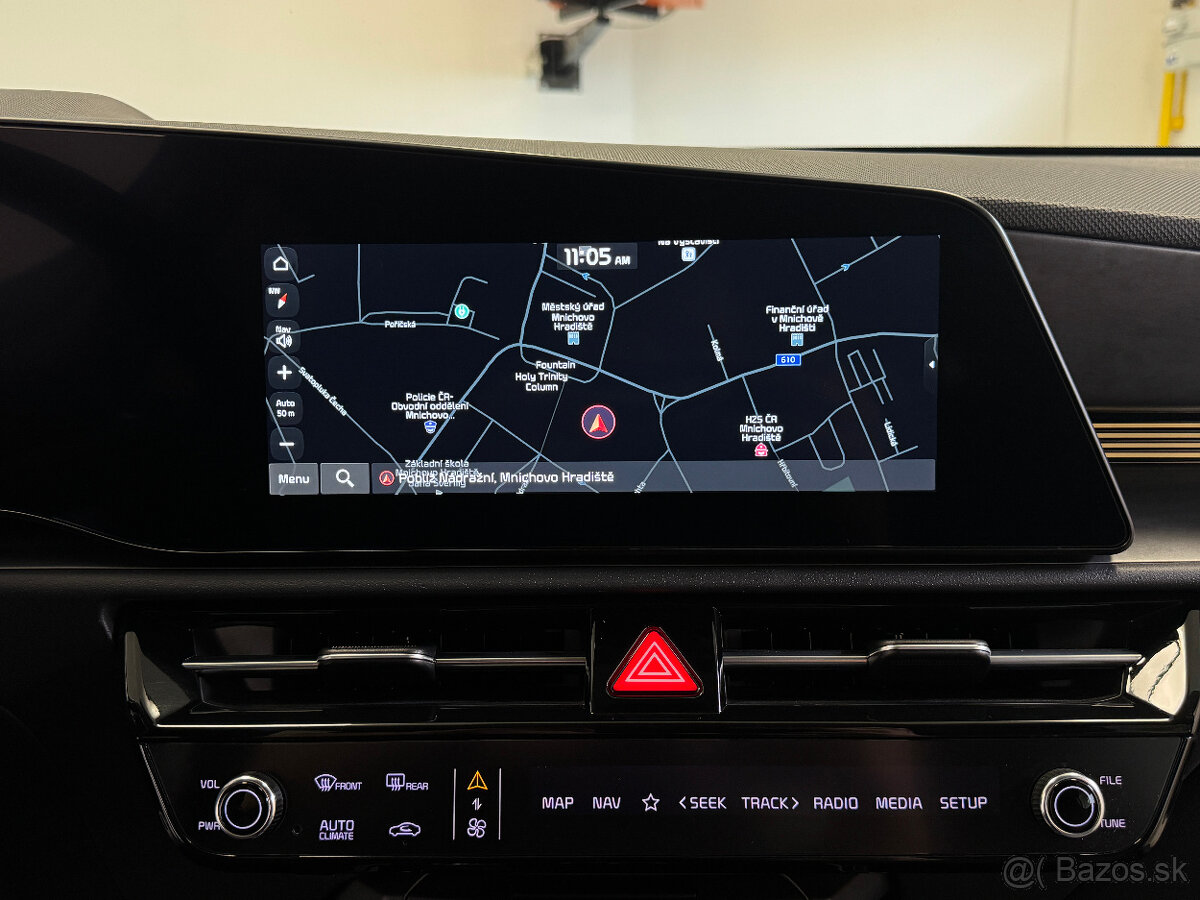 Kia e-Niro Baterie 64,8kWh Motor 150KW Style AT 5d rv11/2023 - 13