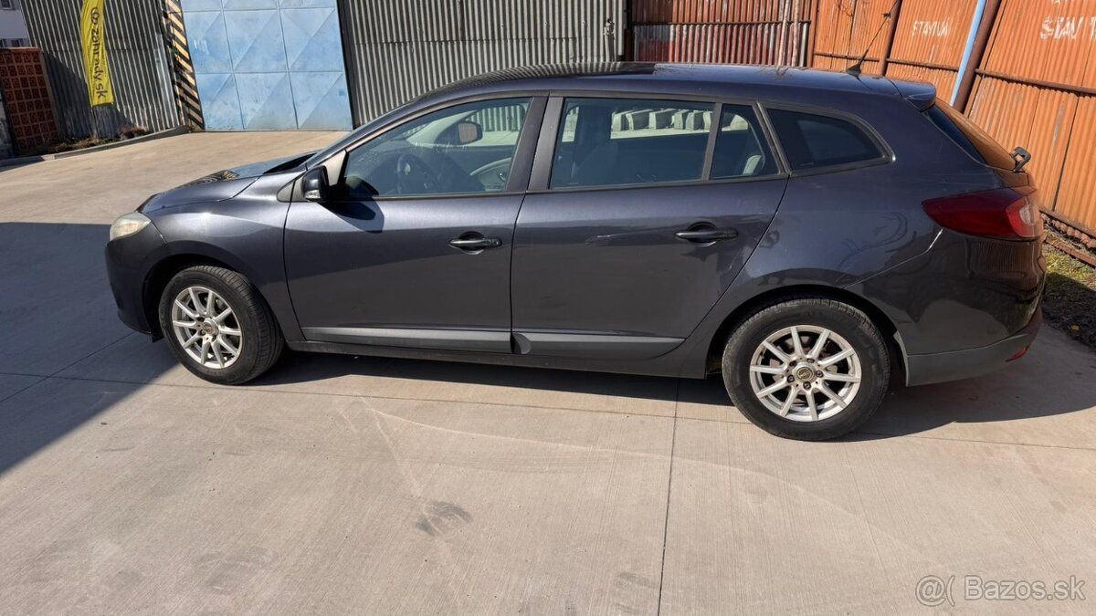 Renault Megane Grandtour - 13
