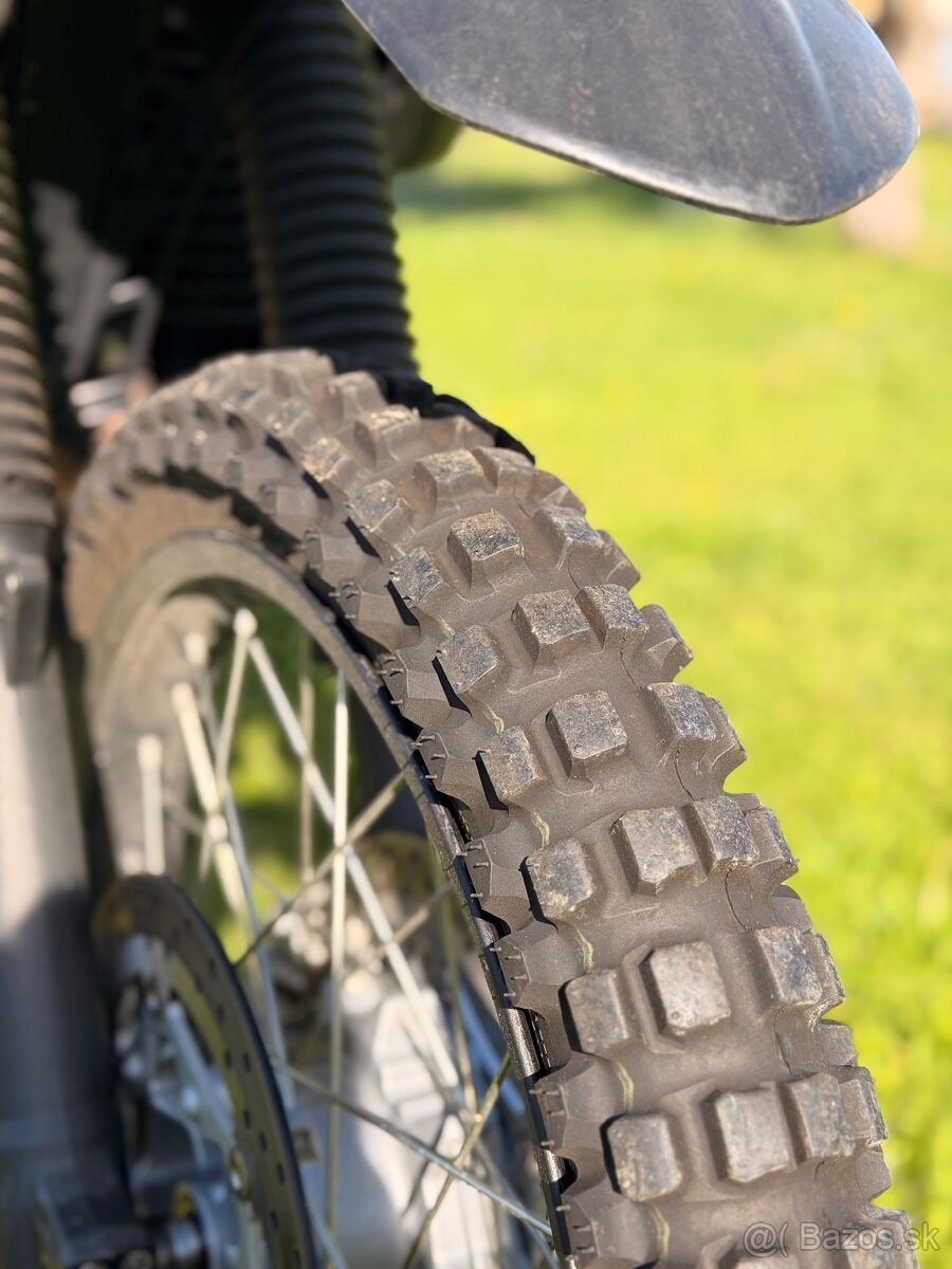 Yamaha XT660Z Tenere - 13