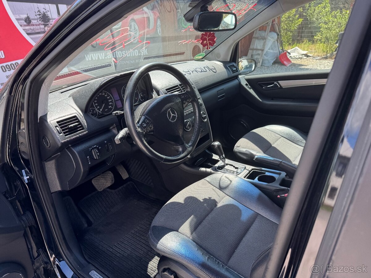 Mercedes A 160 CDI - 13