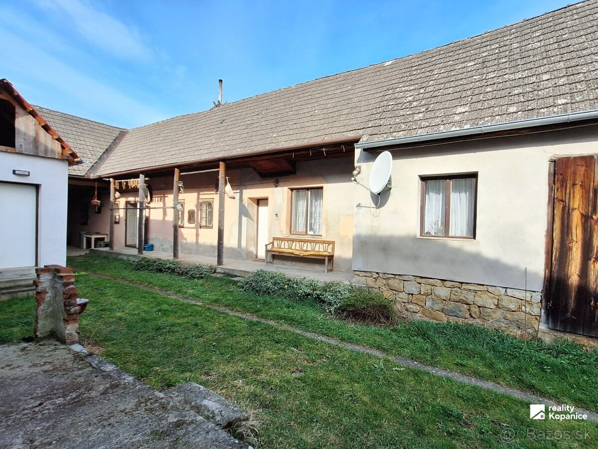 Veľký rodinný dom, chalupa Kostolné - 13