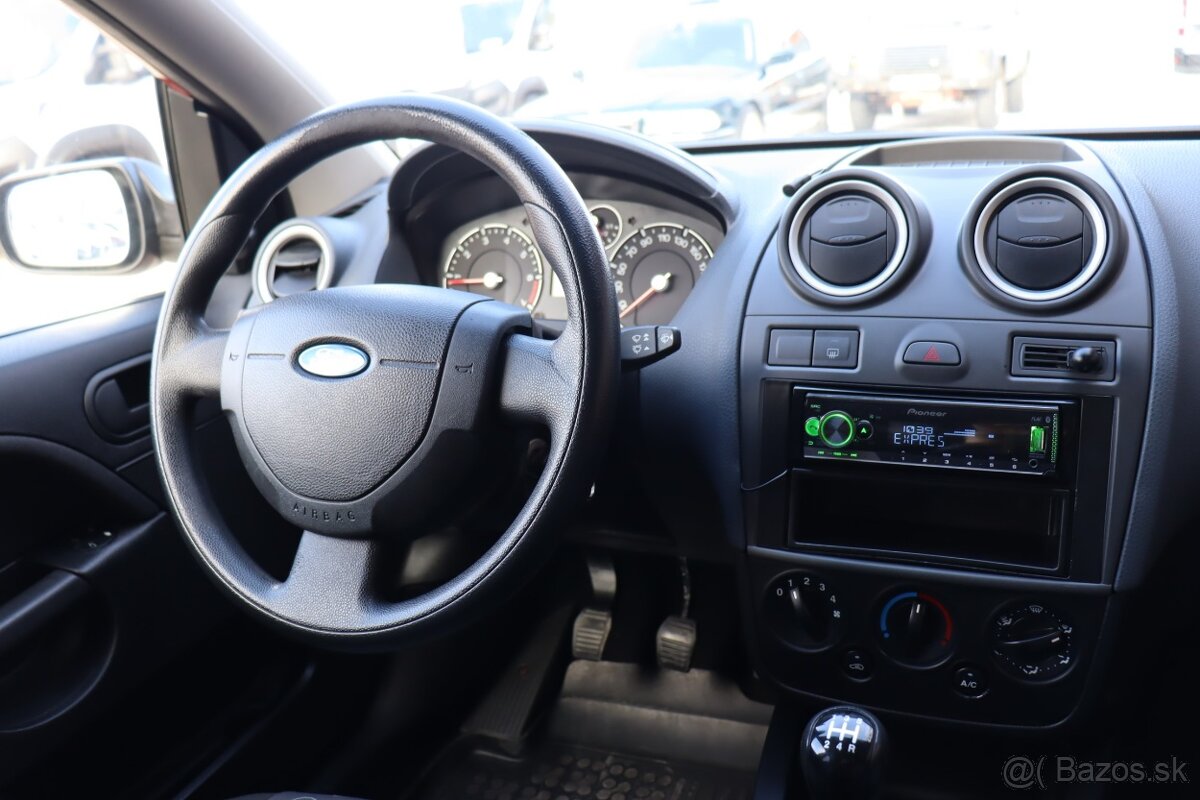 Ford Fiesta 1.25i Duratec Comfort - 13