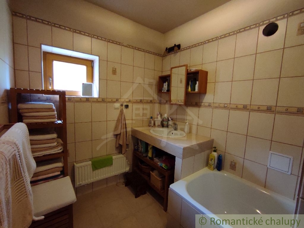 Chalupa na polosamote pri obci Píla – pokoj, čistý vzduch - 13