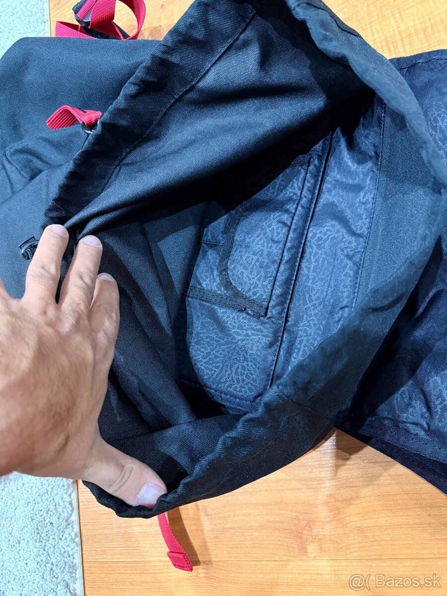 Air Jordan Nike batoh - 13