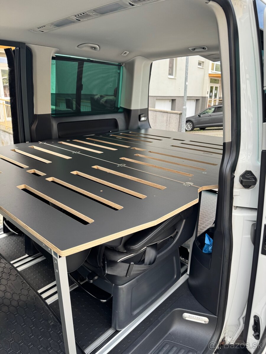 VW Multivan T6 2,0 BiTDI 146kW 4 motion - 13