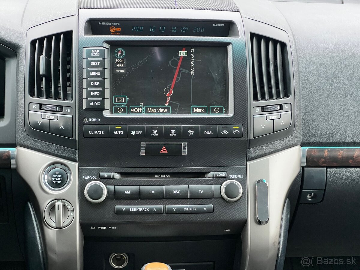 Toyota Land Cruiser 200 4.5 D - 13