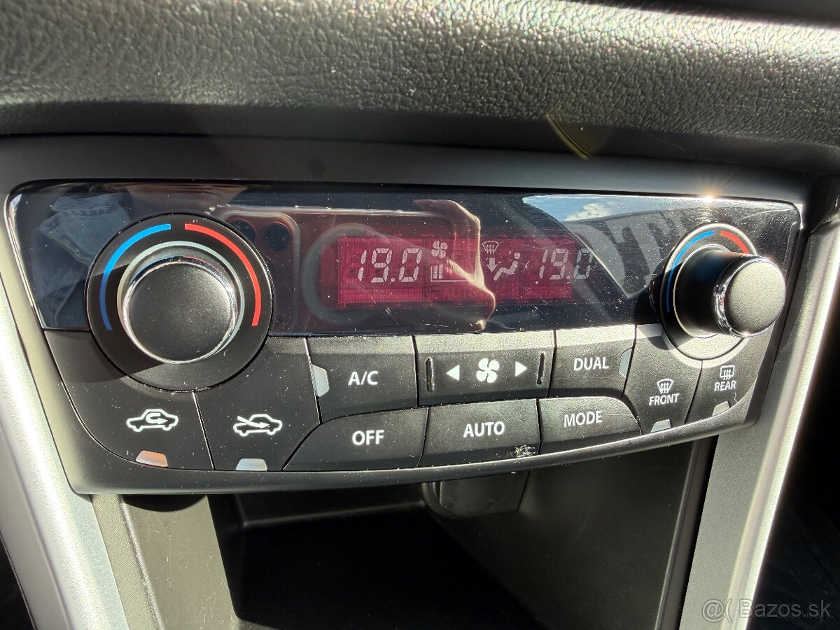 Suzuki Sx4 S-cross - 13