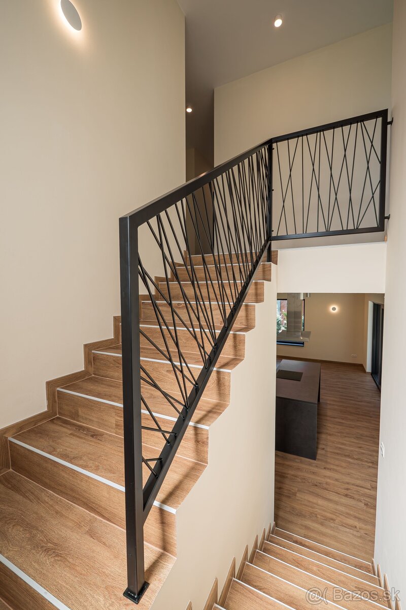 NA PREDAJ 4izb. rekreačný dom priamo pri golfovom areály - 13