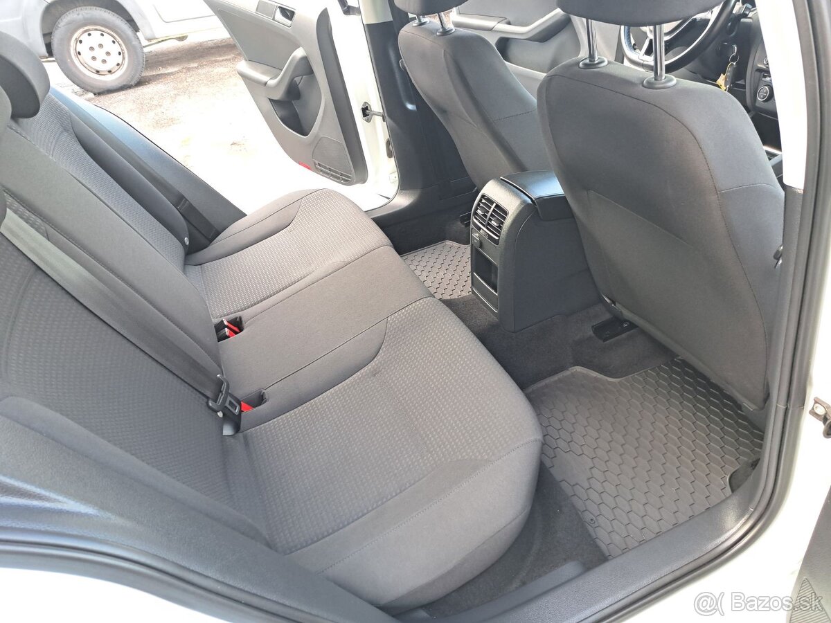 Volkswagen Jetta 1.2 TSI Comfortline - 13