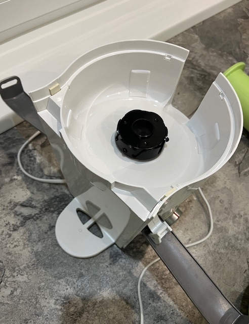 Odšťavovač Bosch MES25G0 700w - 13