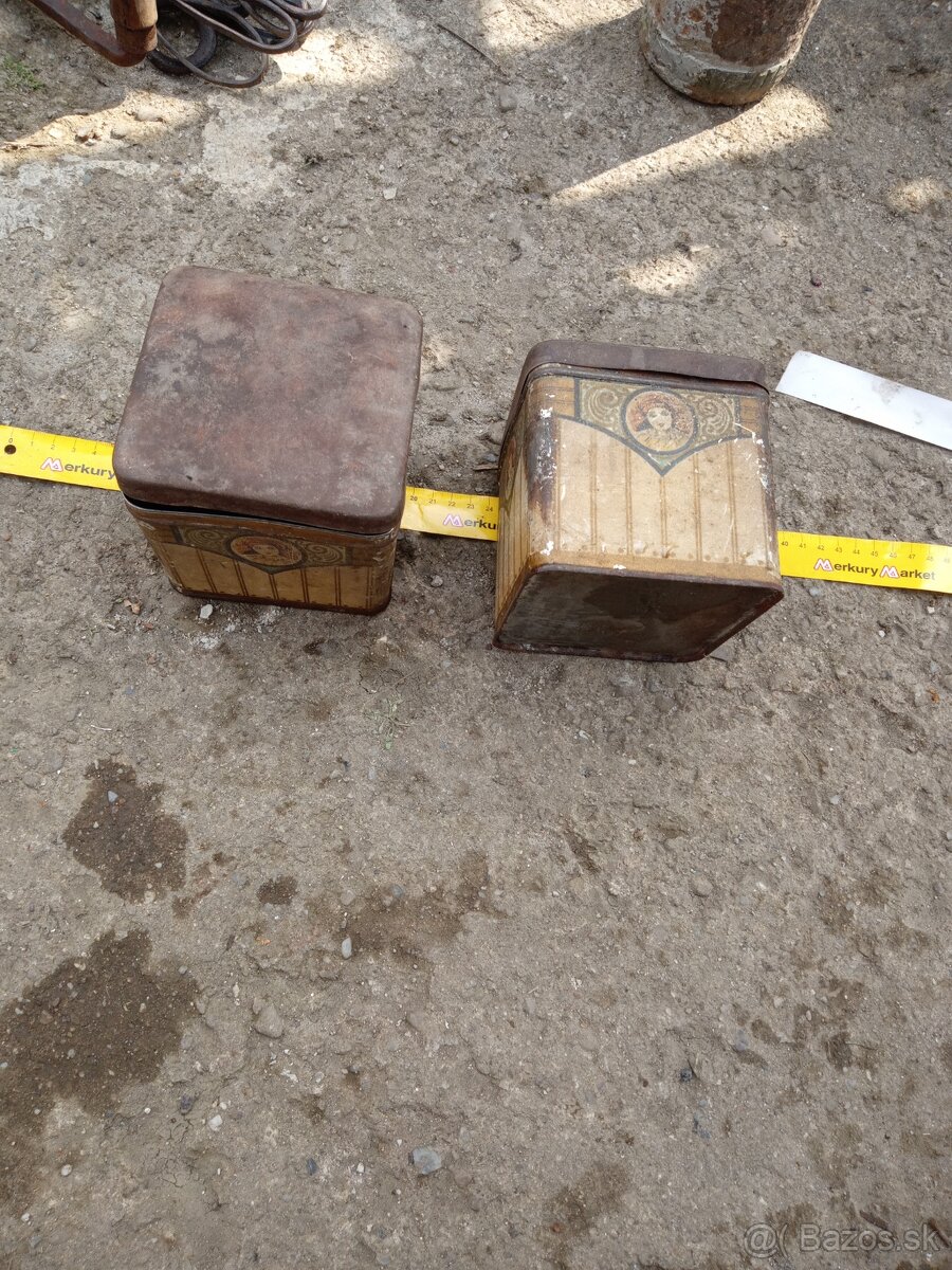 Zvonec.plechovky.pahovnik orezavač - 13