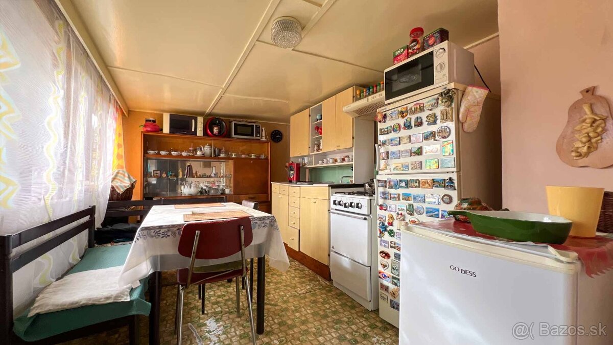 4-izbový rodinný dom v pôvodnom stave - Dolné Saliby - 13