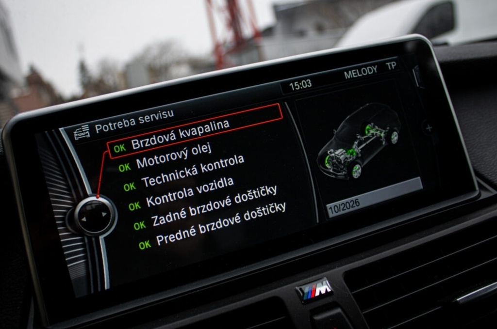 BMW X5 xDrive40d PO ROZVODOCH - 13