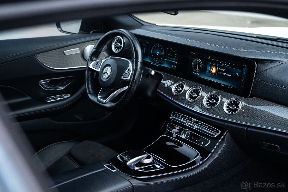 Mercedes-Benz E 220 Coupé - 13