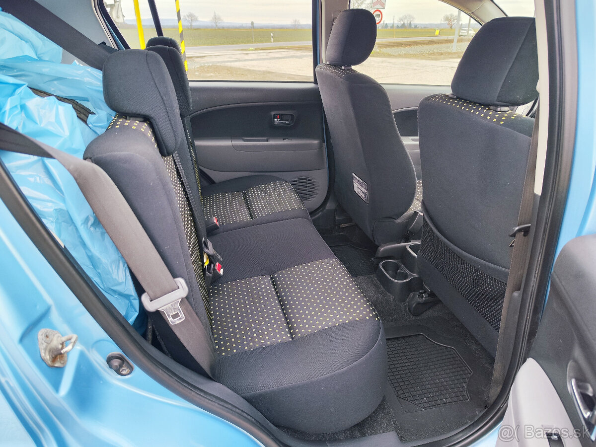 Daihatsu Sirion 1,3/67kW 4x4 - 13