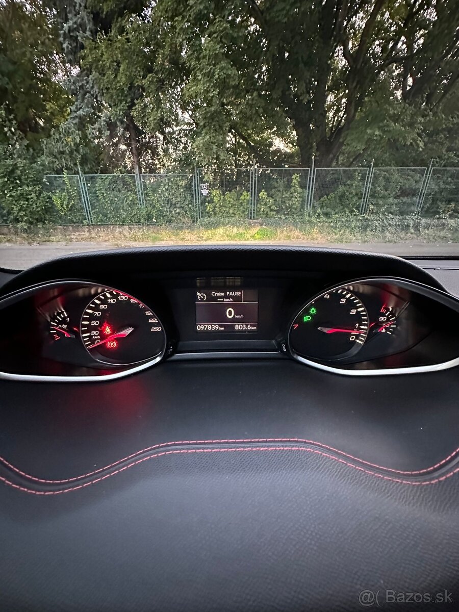 Predám Peugeot 308 GT,1.6,151kW - 13