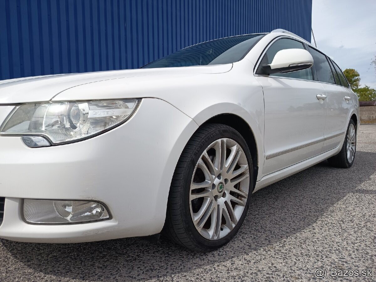 Škoda Superb Combi ELEGANCE 2.0TDi CR DSG - 13