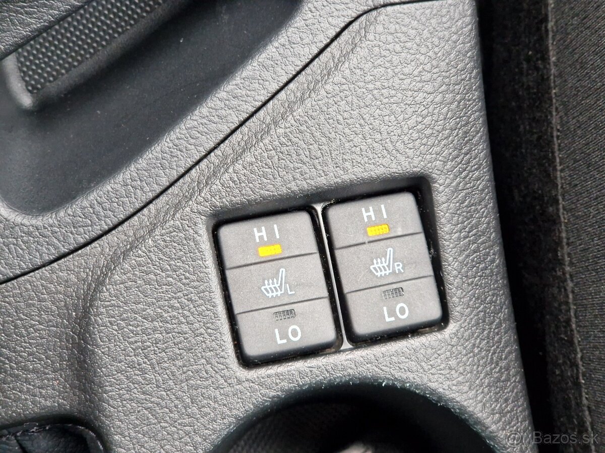 Toyota Auris 1.8 I VVT-i HybridSD Style - 13