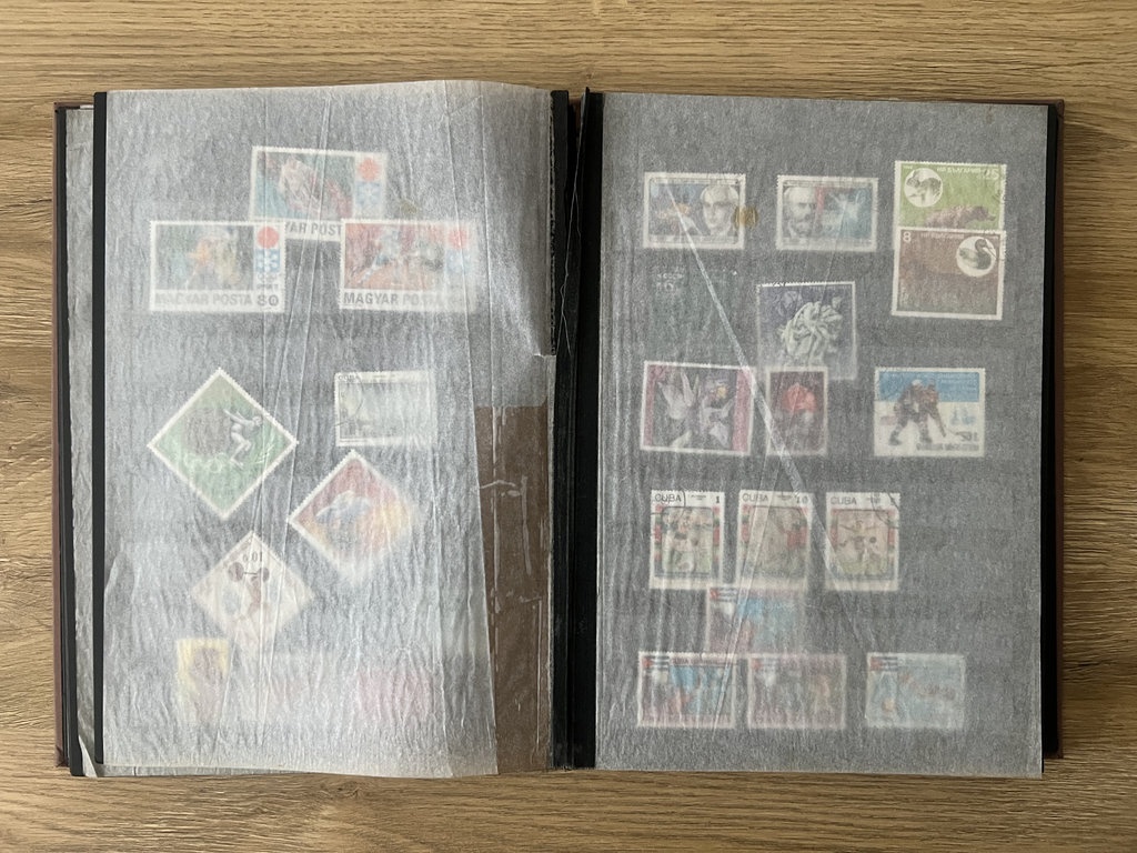 Album Známok - počet: 300+ - 13