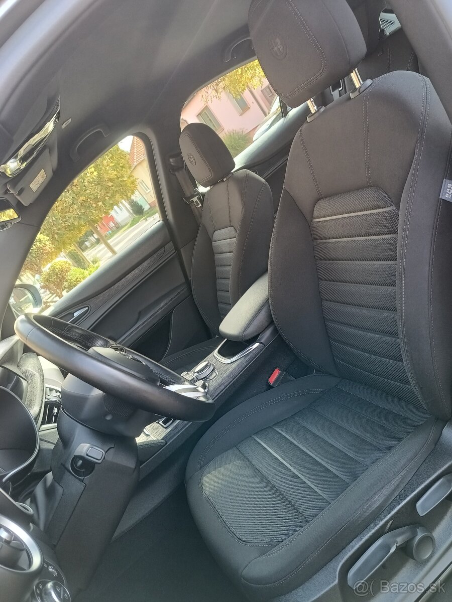 ❄️ZIMNÁ AKCIA Alfa Romeo Stelvio 2.2 JTD 190k AWD A/T r.2022 - 13