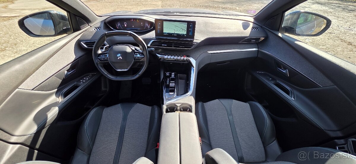 Peugeot 5008 7 miestne - 13