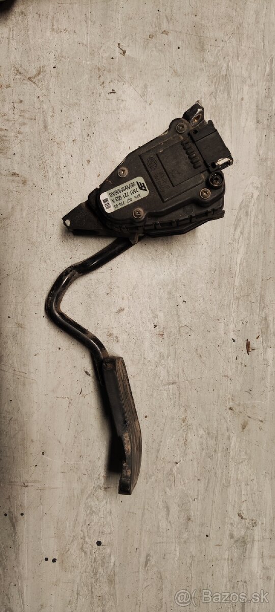 Rozpredám VW Sharan 1998 len diely na foto - 13