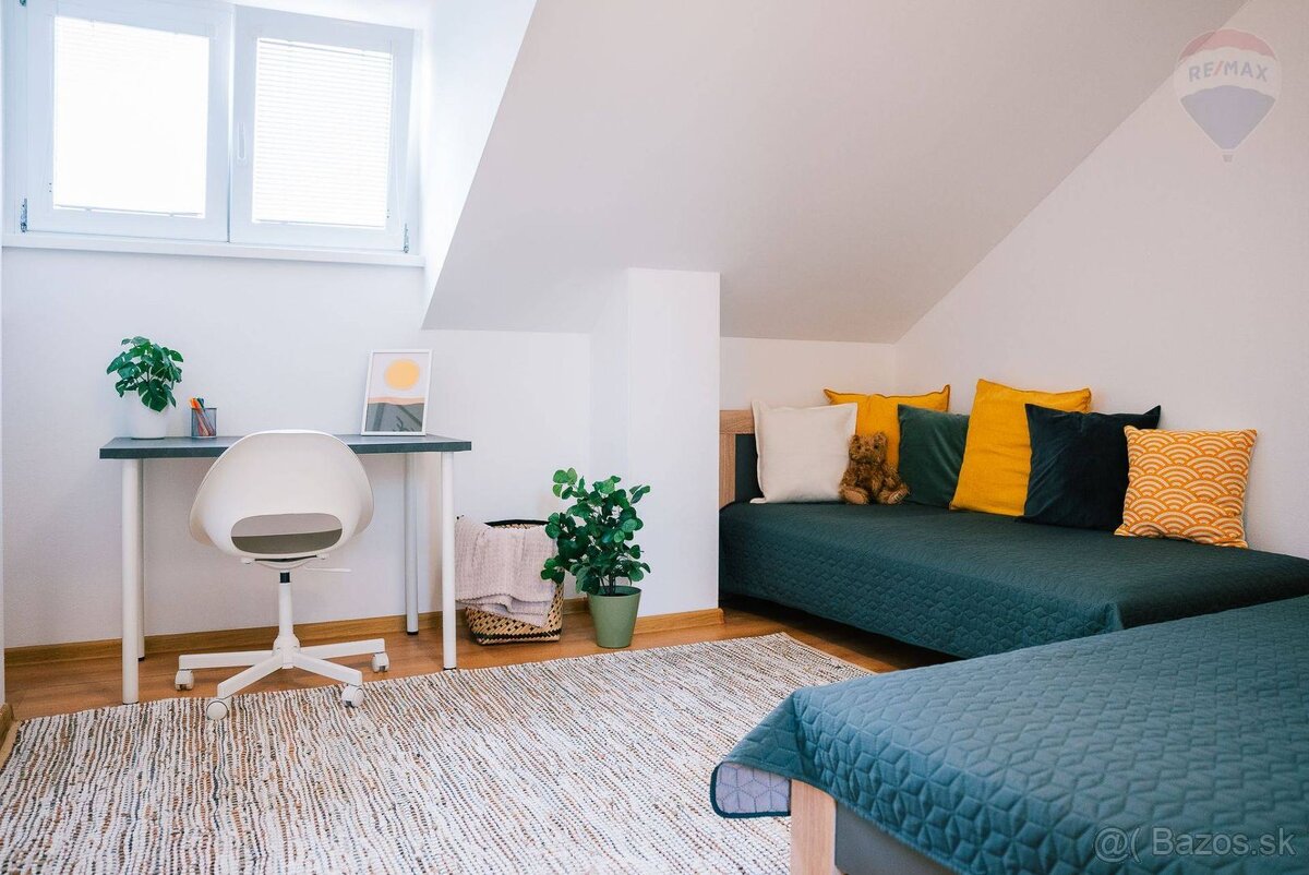 REZERVOVANÉ Predaj rodinný dom Budmerice - 13