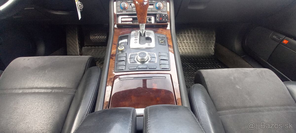 Audi A8 4.2 V8 TDI quattro tiptronic DPF - 13