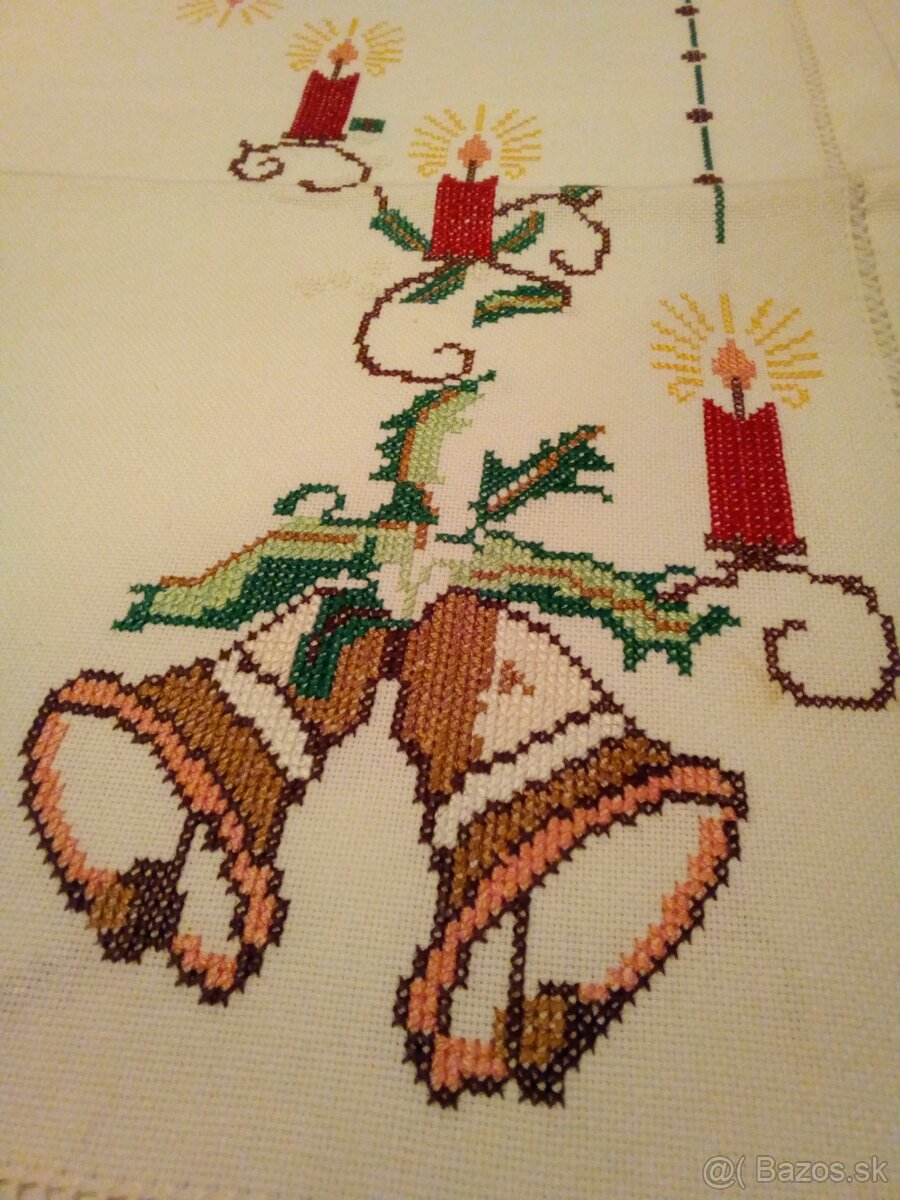 Ručne vyšívané obrusy 2 - 13