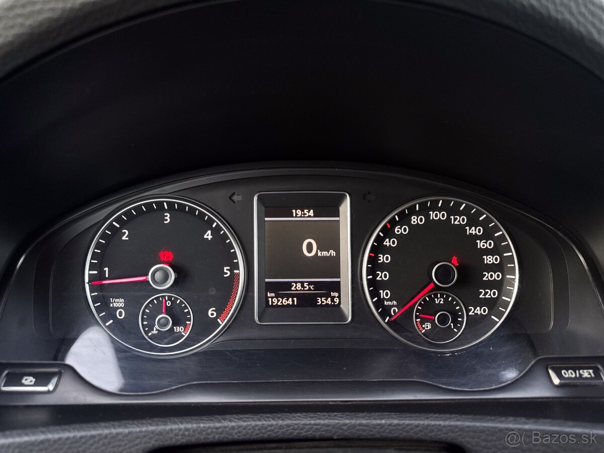 Volkswagen Multivan 2.0 BiTDI 132kw M6 HIGHLINE 2012 - 13