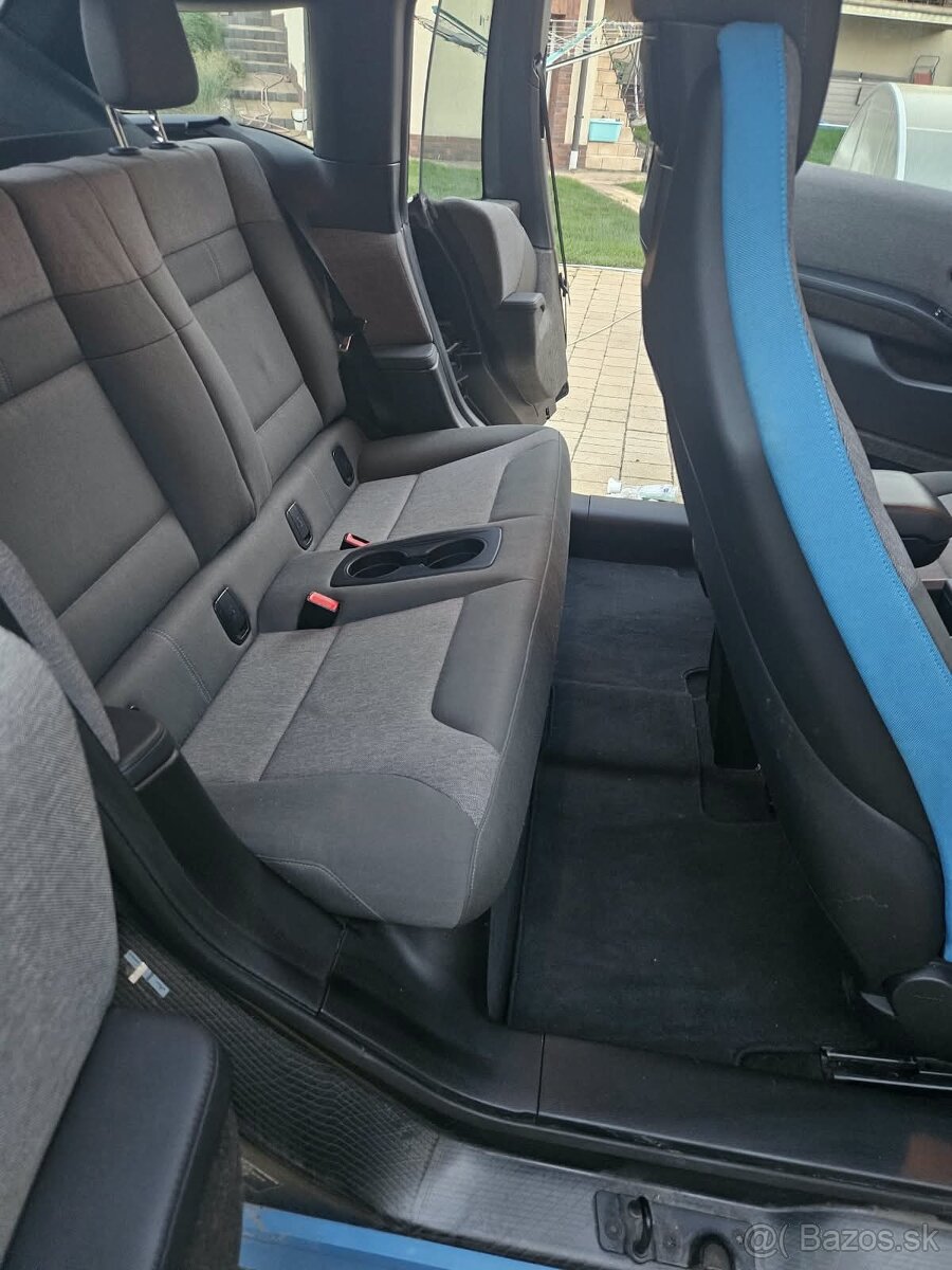 BMW i3 - 13
