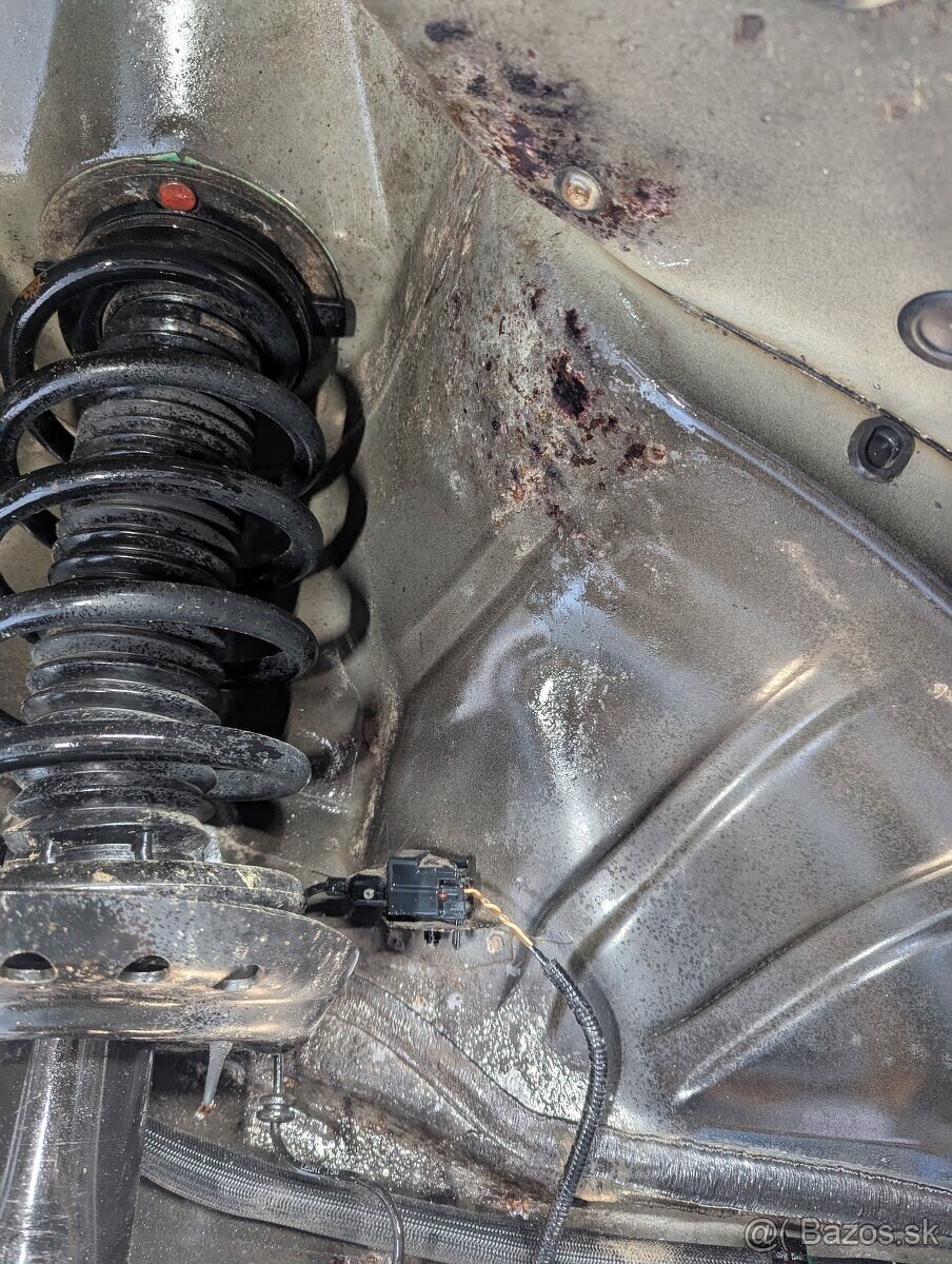 Land Rover Freelander 2 - 2.2Td4 S 112kW manuálna prevodovka - 13