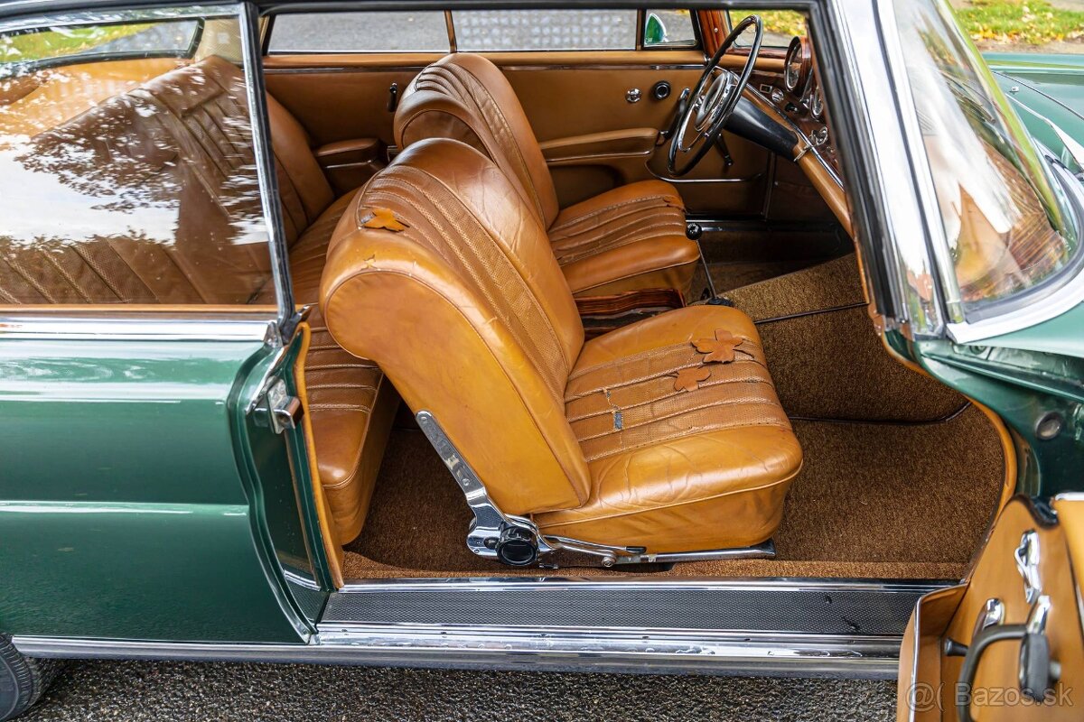 Mercedes-Benz 250SE - 13