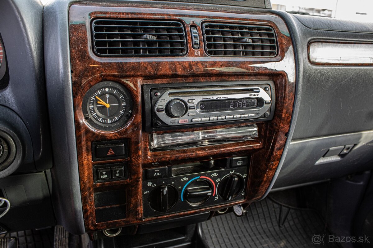 Toyota Land Cruiser LJ95 3.0 D A/T - 13