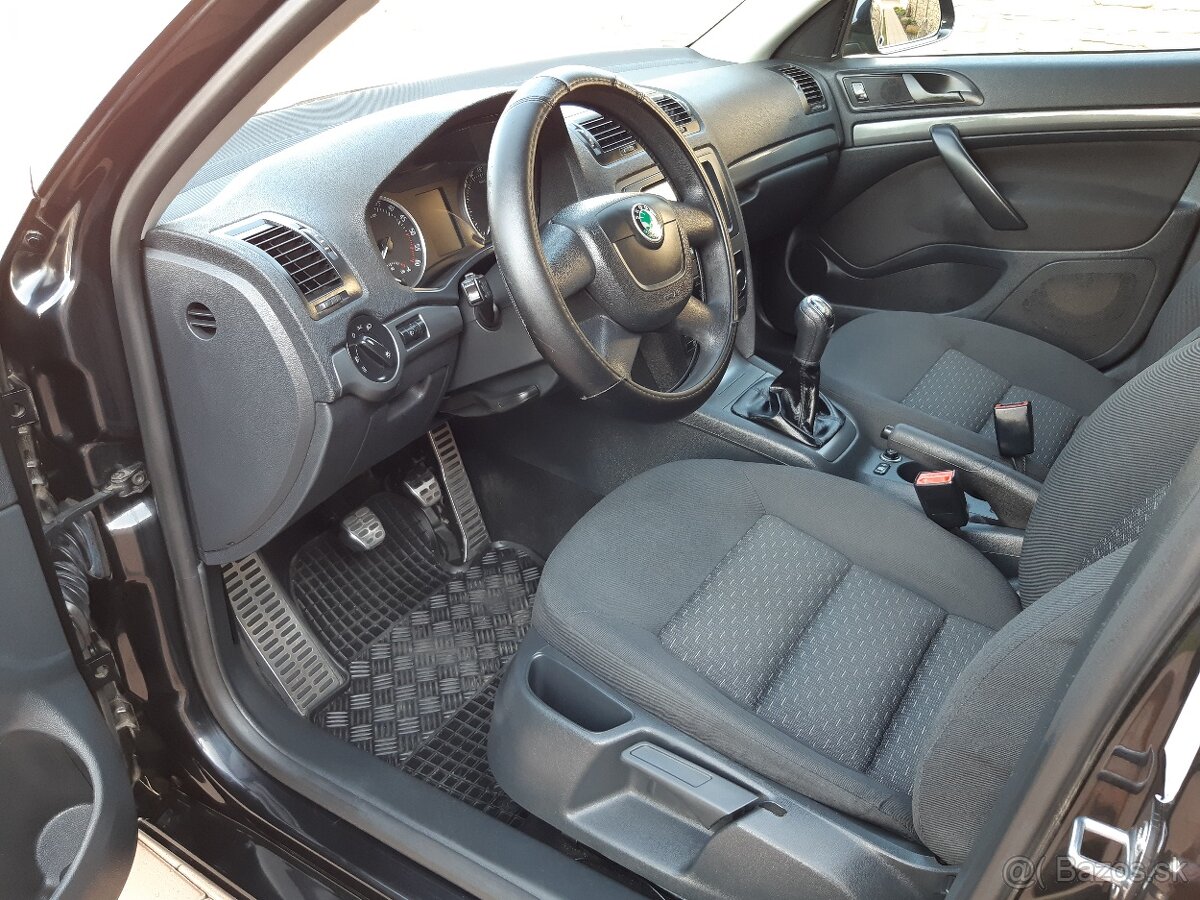 Škoda Octavia TDI - 13