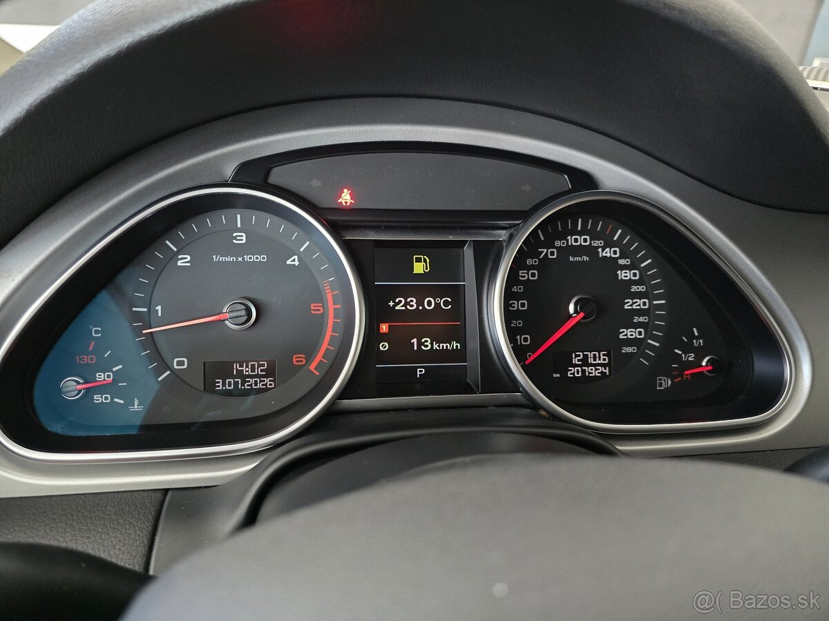 Audi Q7 3,0d 180kW AT8 7.miest - 13