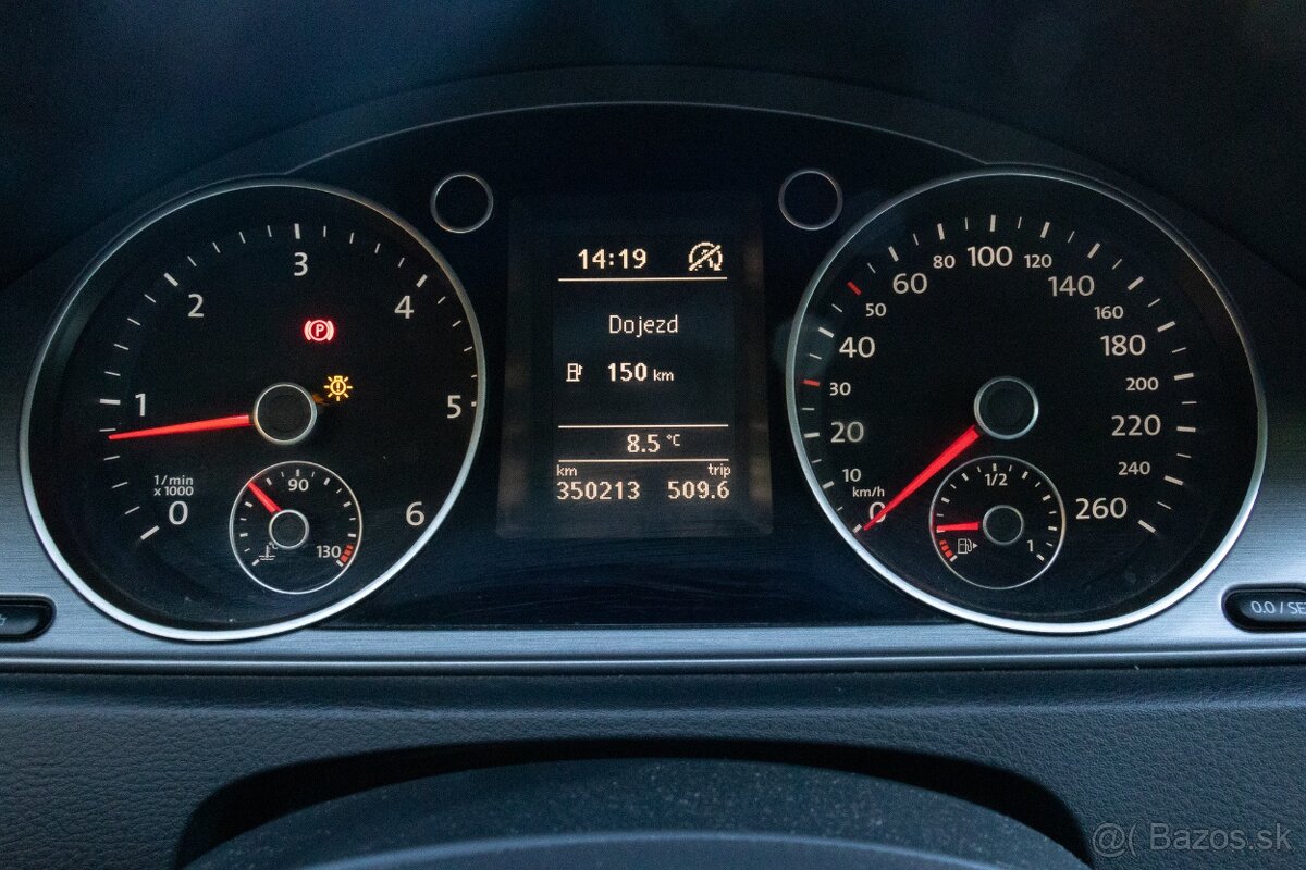 VW Passat B7 Variant 1.6 TDI BMT Trendline - 13