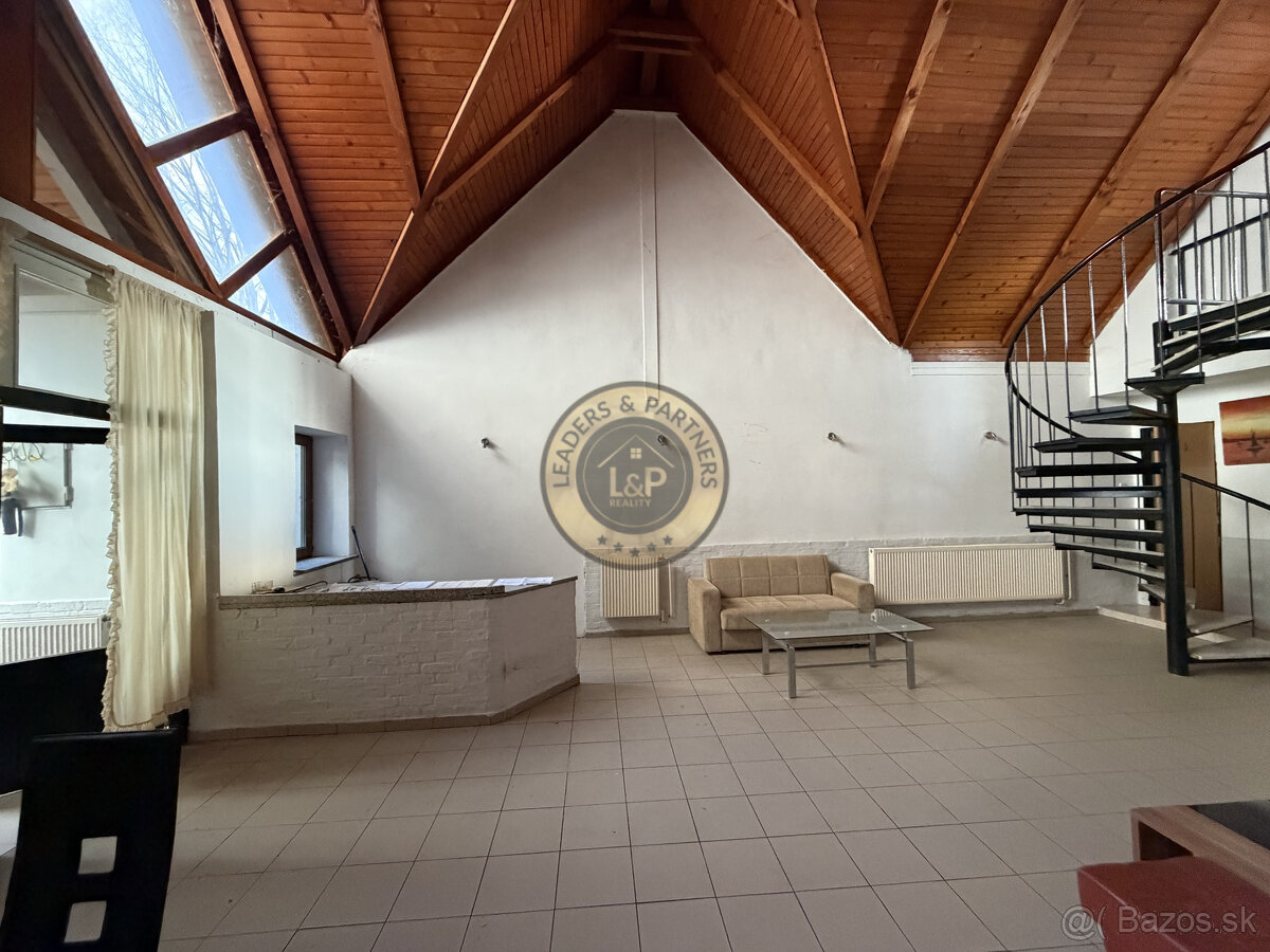 Rodinný dom/Komerčný objekt na predaj, VRAKUŇA - 13