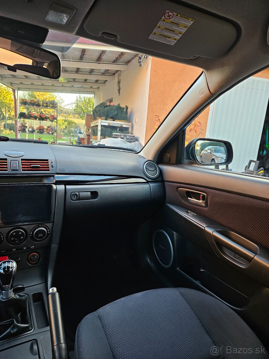 Mazda 3 1.6i BK 77kW (2006) Benzín - 13