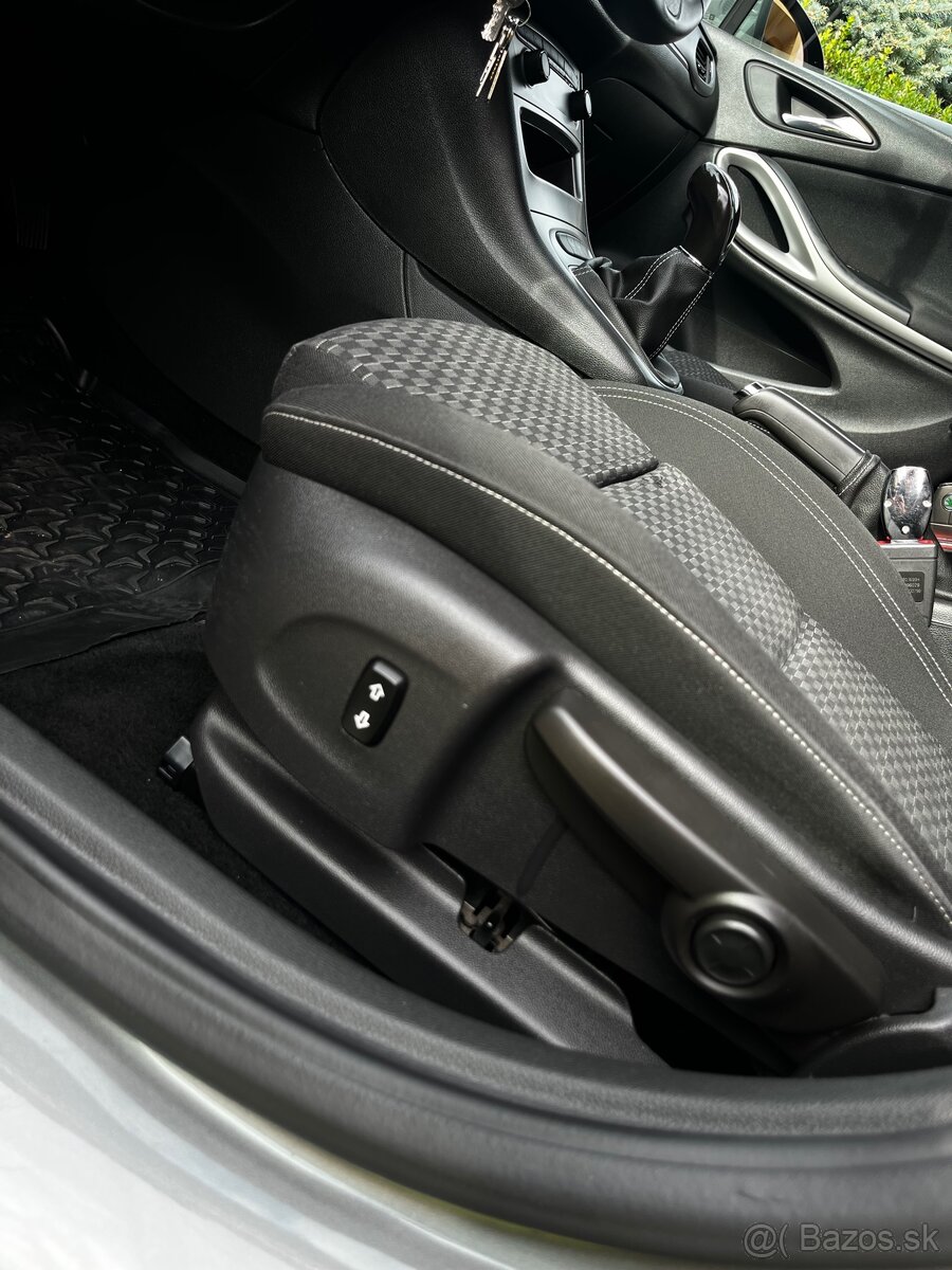 Opel astra combi - 13