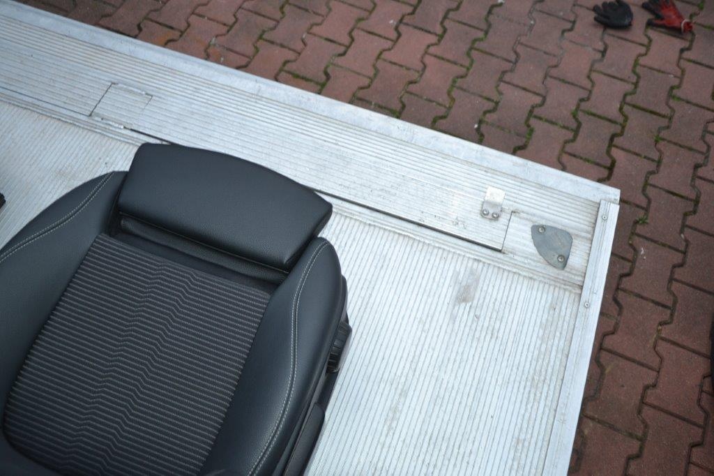 Mercedes-Benz Sprinter, Vito přední sedačky - 13