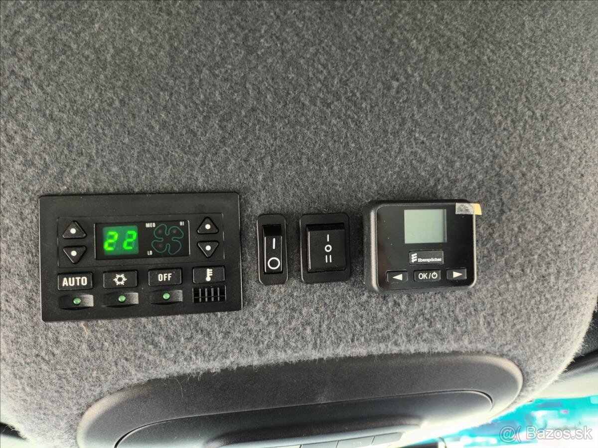 MB Sprinter 319, 3l, 6V , 69 878 km - 13