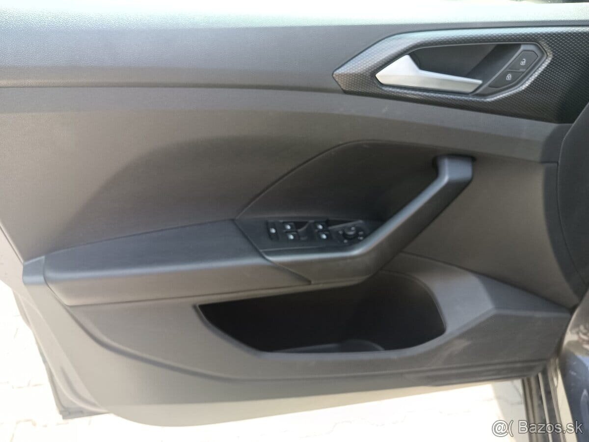 VOLKSWAGEN T-CROSS 1.0 TSI - 13