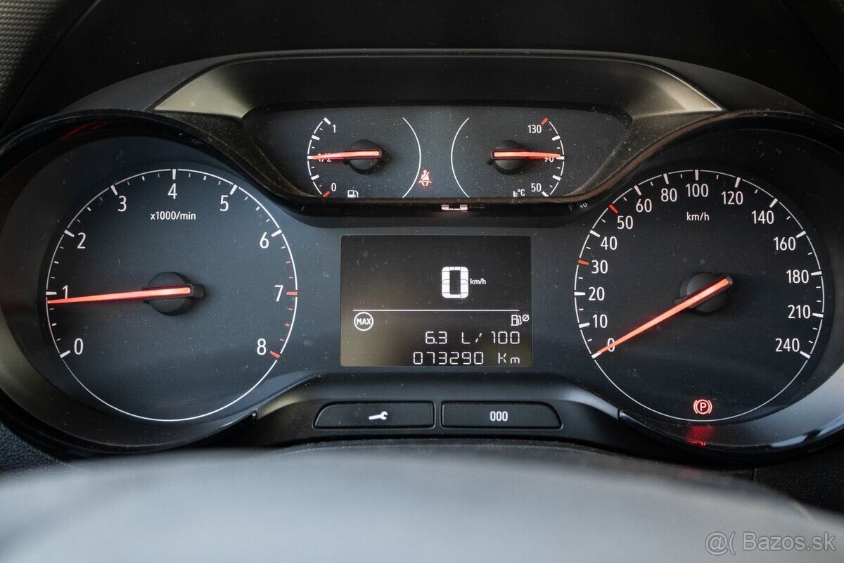 Opel Crossland X 1.2, 61kW (2019) - 13